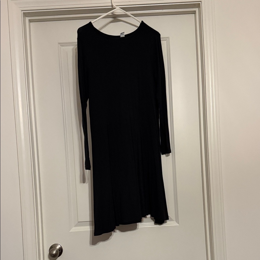 Old Navy Classic Black Long Sleeve Dress